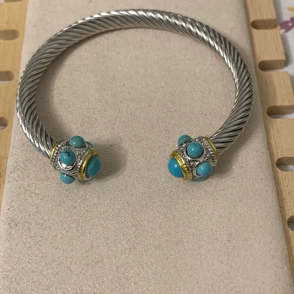 Silver and Turquoise Bangle Bracelet - Picture 3 of 3
